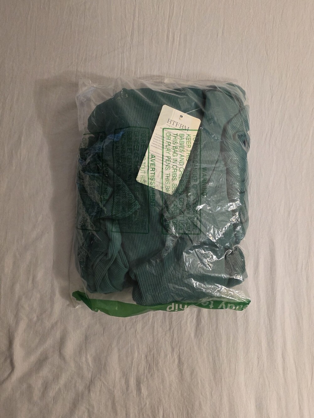 Green Ribbed Two Piece Tank and Pants Set - Large - Picture 3 of 3